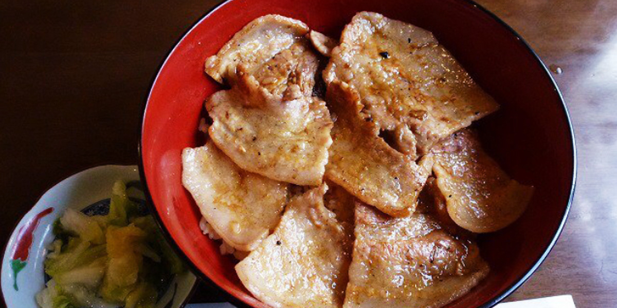 炭焼豚丼 空海のメイン写真